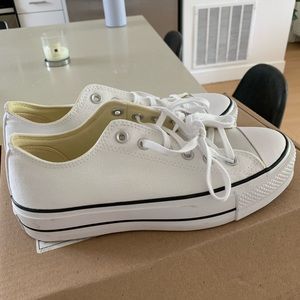 Chuck Taylor All Star Lift Platform Canvas (9.5)